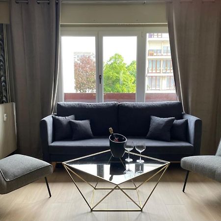 Appartement De Charme Au Pied De La Basilique Saint Remi Reims Ngoại thất bức ảnh