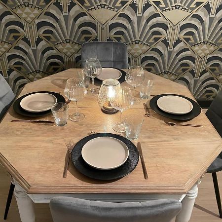 Appartement De Charme Au Pied De La Basilique Saint Remi Reims Ngoại thất bức ảnh